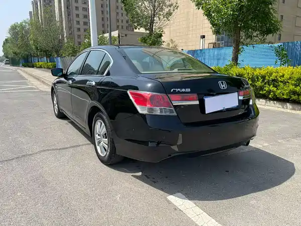 Honda Accord 2011