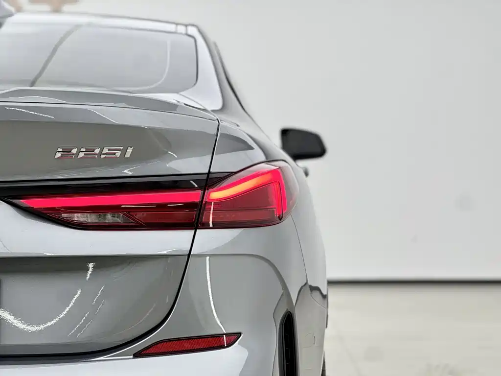 BMW 2 Series 2025 — фото 15