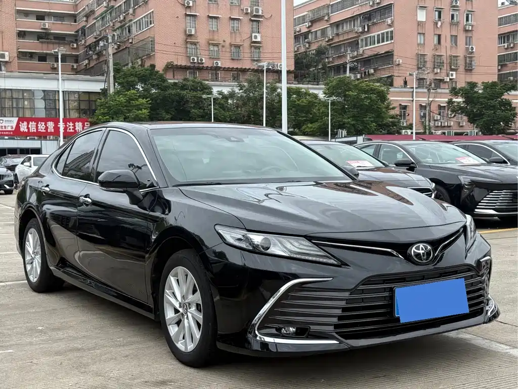 Toyota Camry 2022