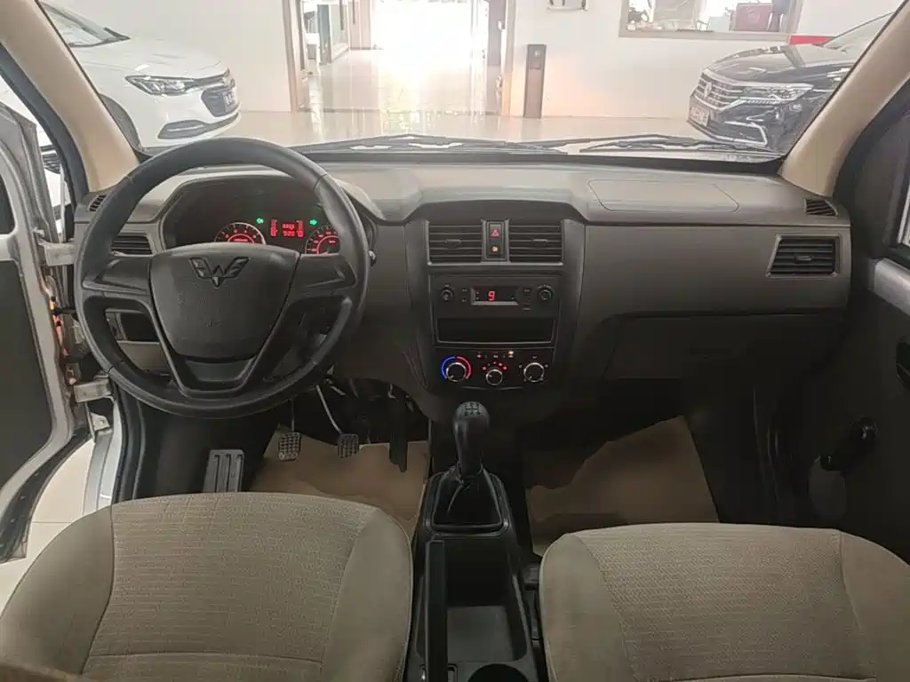 Wuling Rongguang S 2023 — фото 6