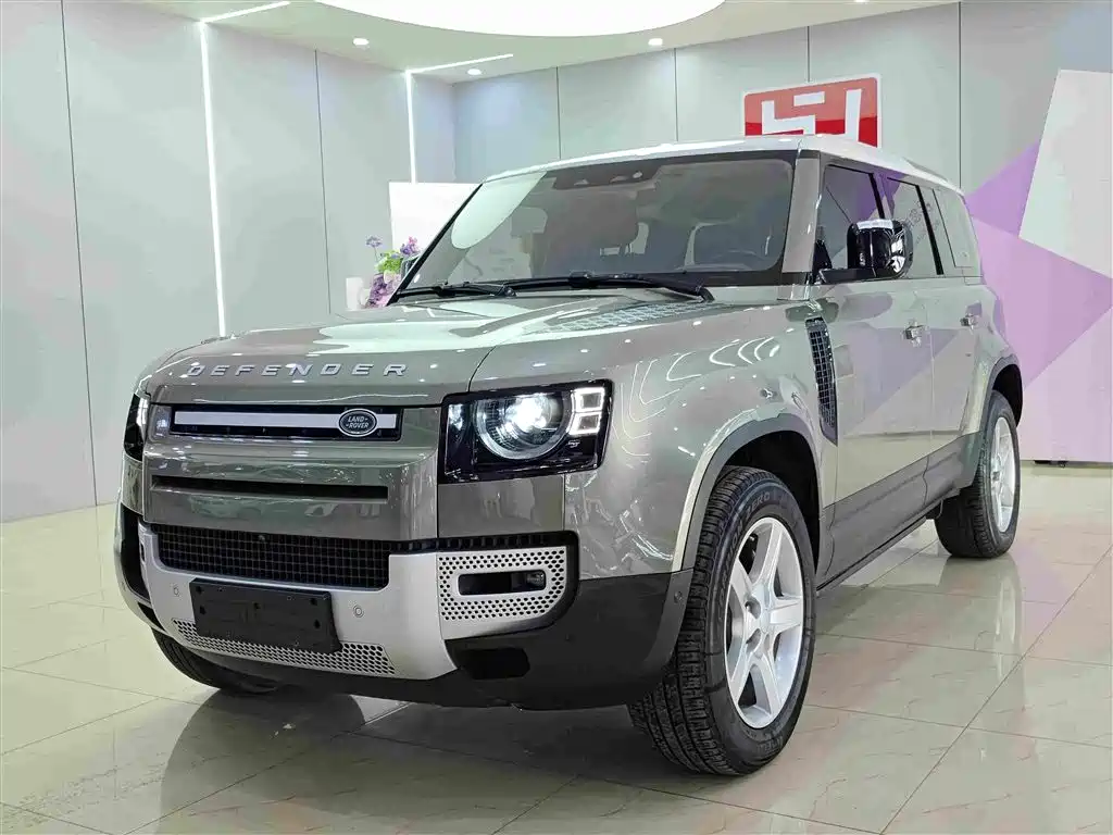Land Rover Defender 2020