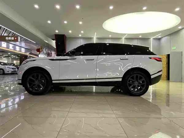 Land Rover Range Rover Velar 2024