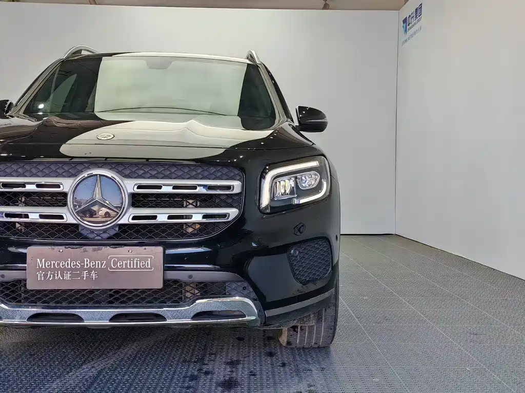 Mercedes-Benz GLB 2023 — фото 19