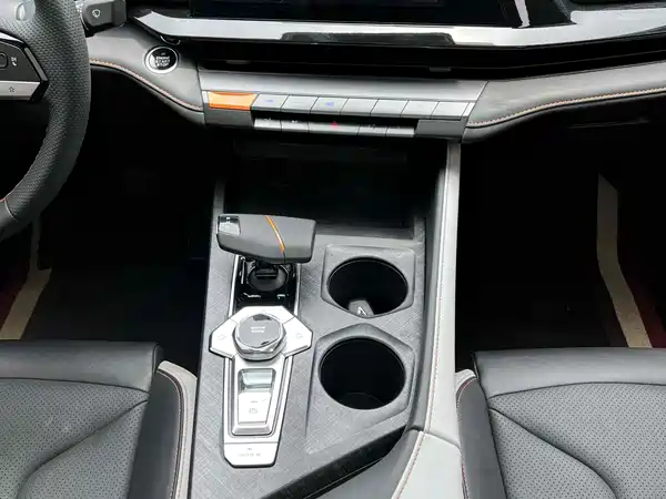 Changan UNI-V 2023