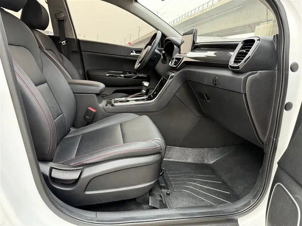 Kia KX5 2021 — фото 20