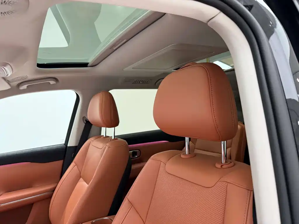 Leapmotor C16 2025 — фото 16
