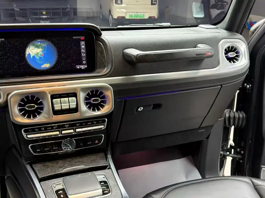 Mercedes-Benz G-Class 2020 — фото 10