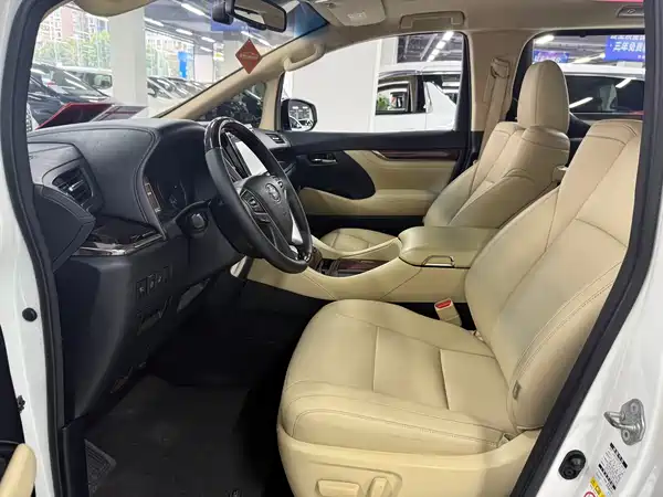 Toyota Alphard 2016