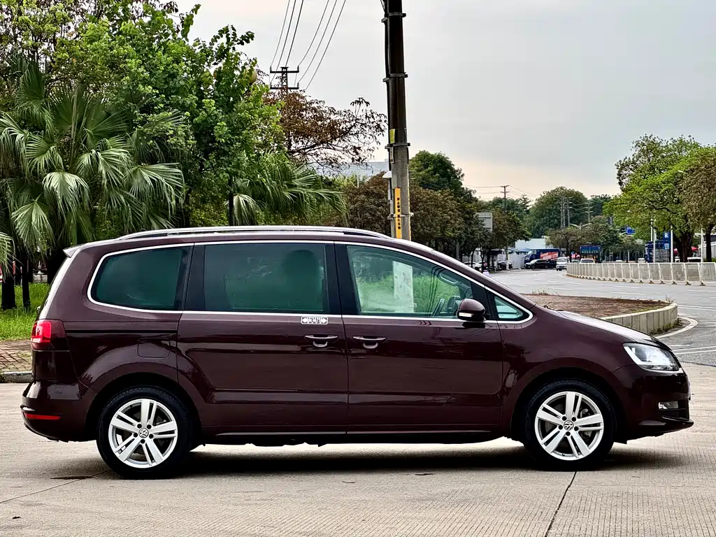 Volkswagen Sharan 2019 — фото 10