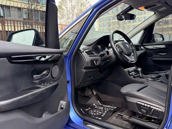 BMW 2 Series Station Wagon 2019