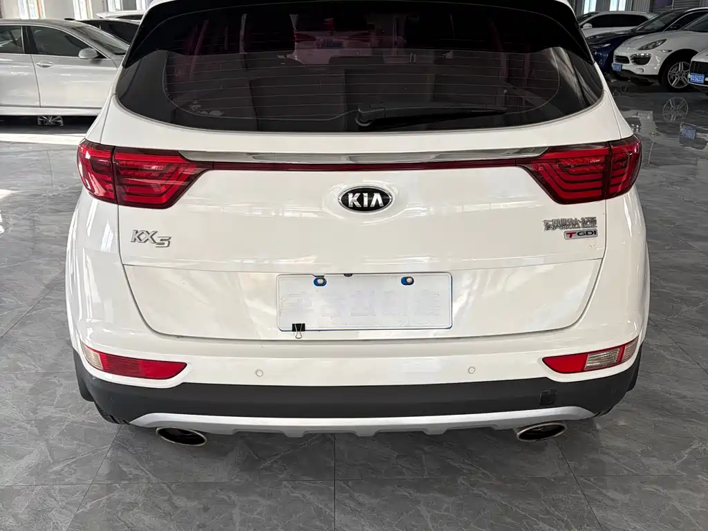 Kia KX5 2017 — фото 5