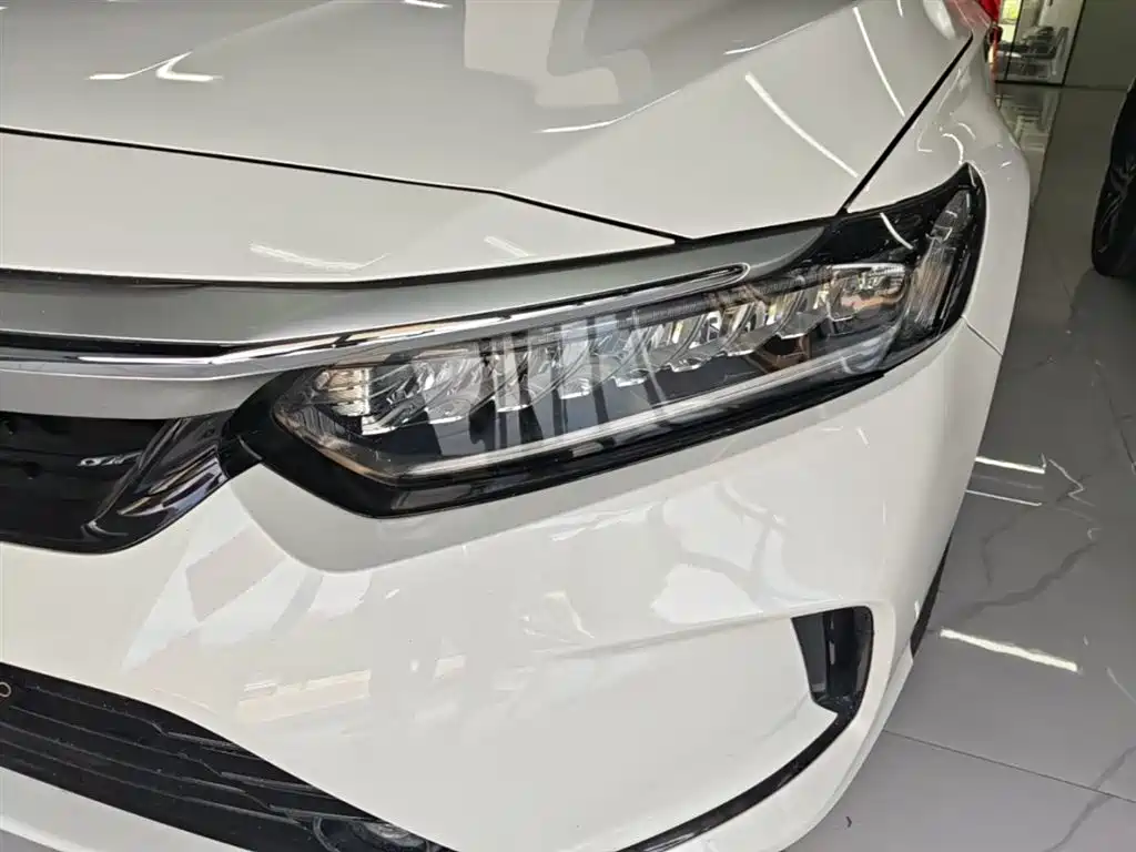 Honda Inspire 2023 — фото 24
