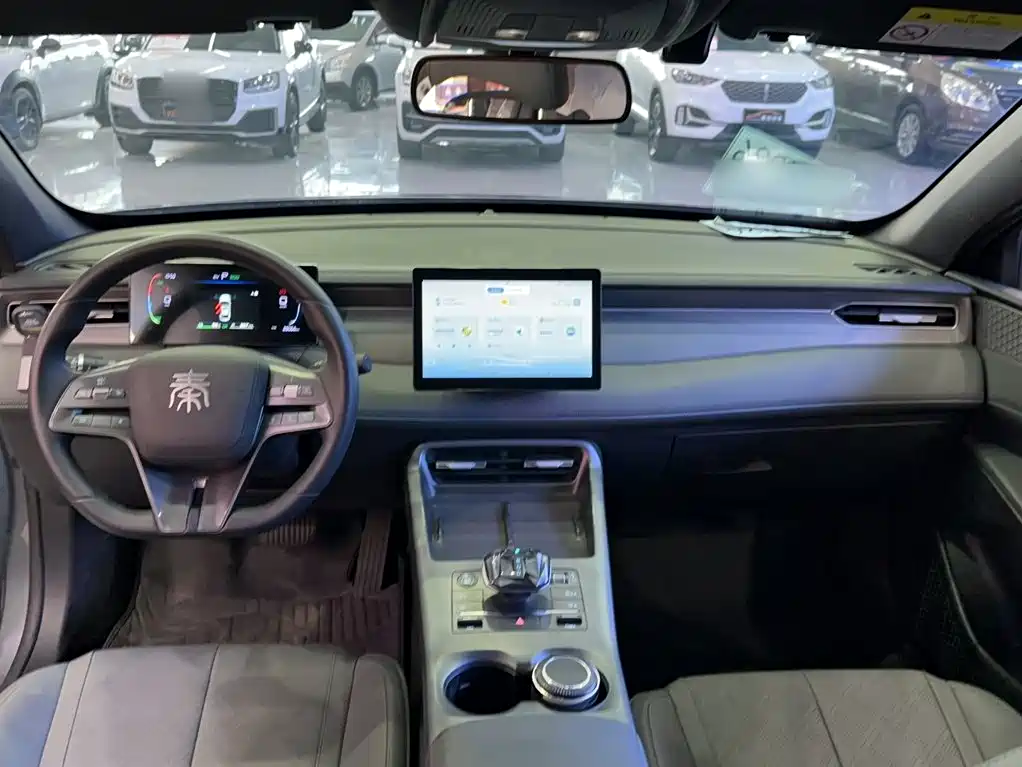 BYD Qin PLUS 2025 — фото 16