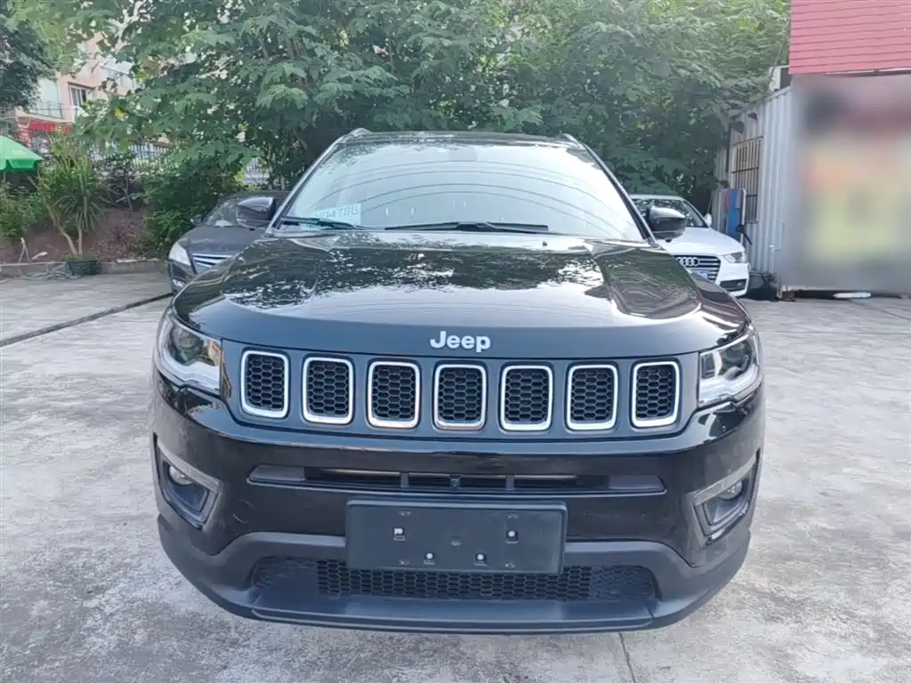 Jeep Compass 2019 — фото 3