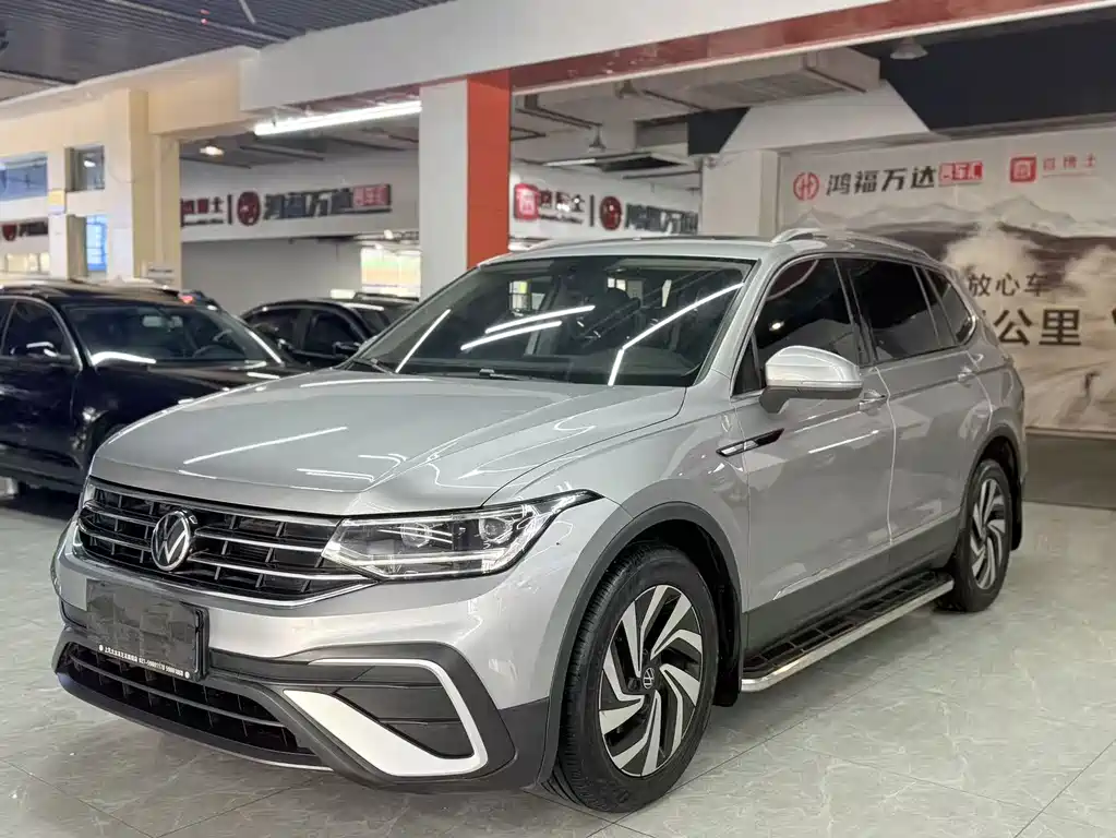 Volkswagen Tiguan L 2021 — фото 3