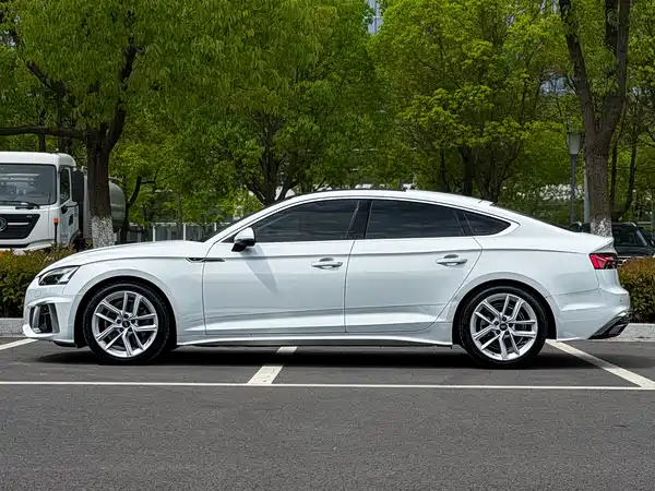 Audi A5 2023