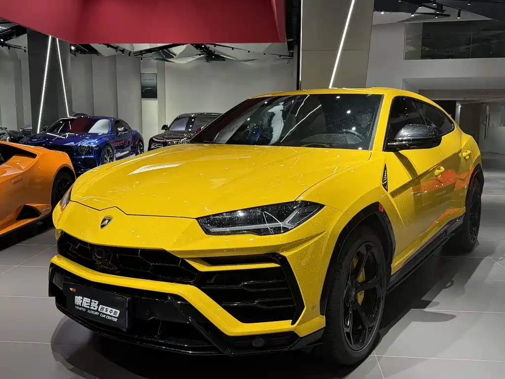 Lamborghini Urus 2020 — фото 3