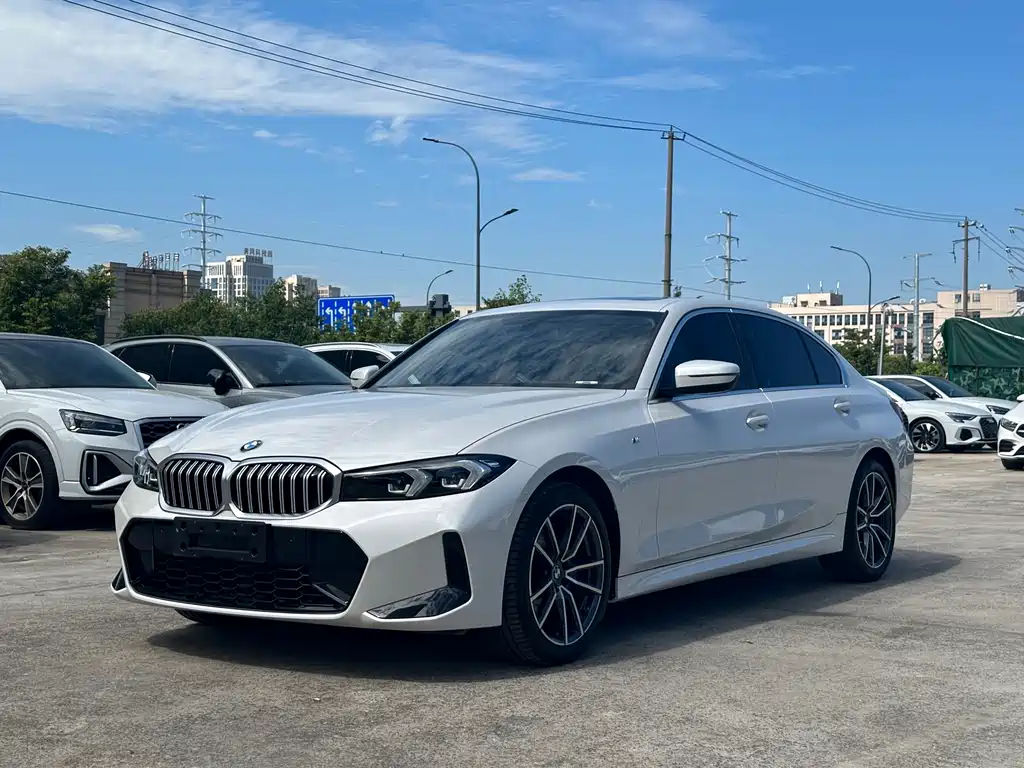 BMW 3 Series 2023