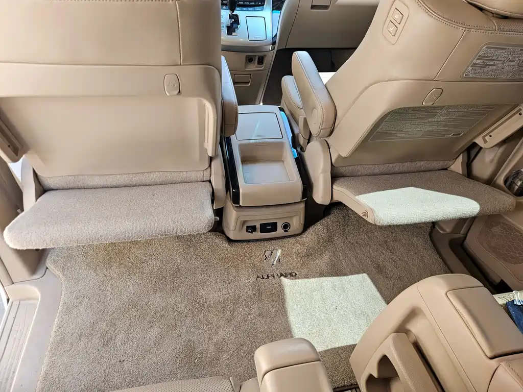 Toyota Alphard 2013 — фото 10