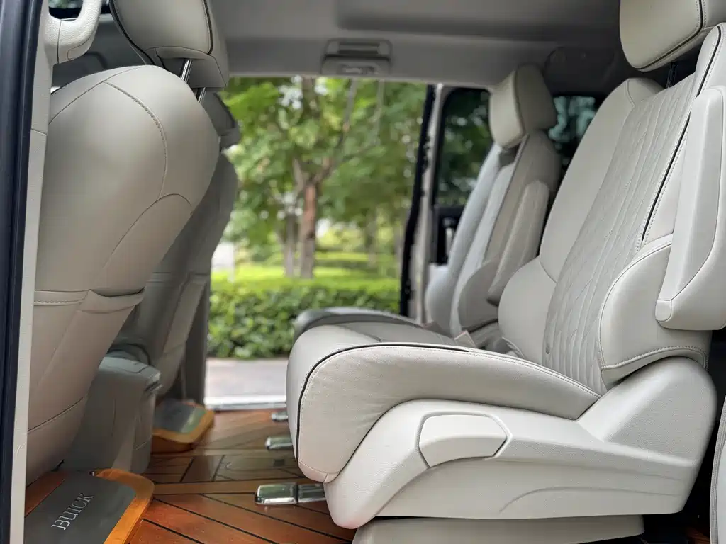 Buick GL8 2022