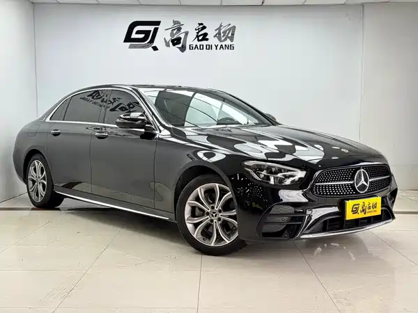 Mercedes-Benz E-Class 2022