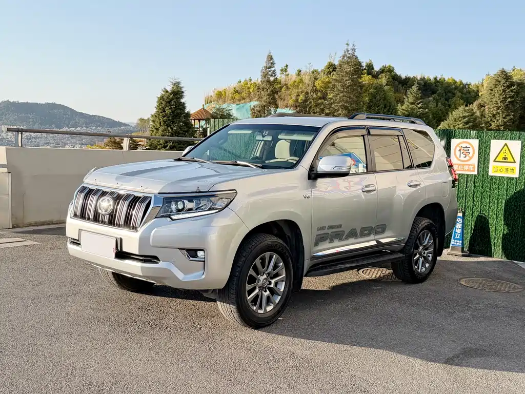 Toyota Prado 2018 — фото 1