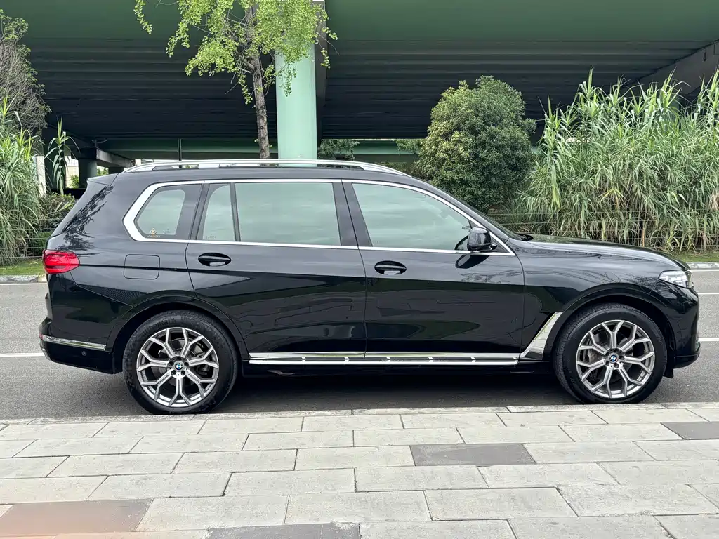 BMW X7 2021 — фото 5