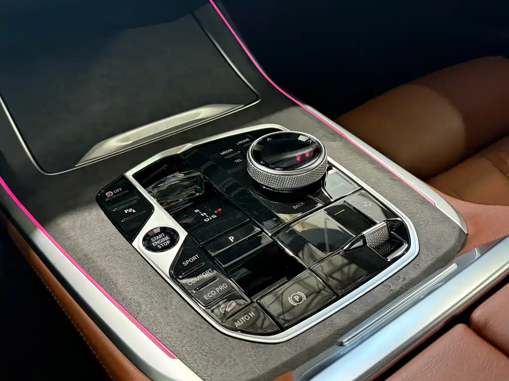 BMW X7 2023 — фото 18