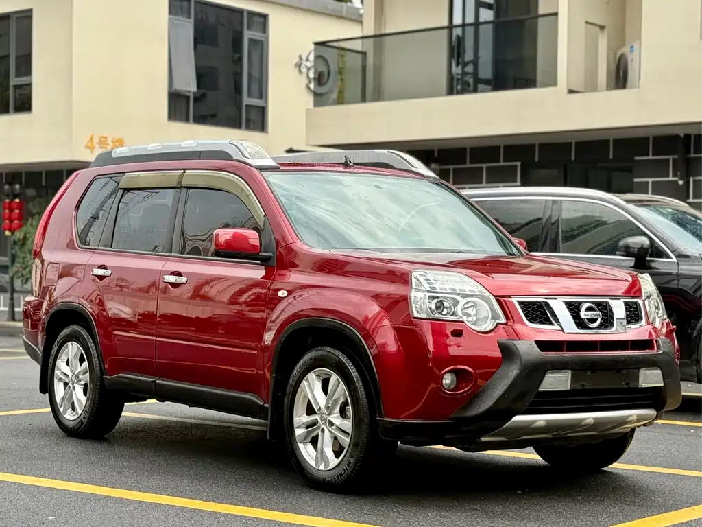 Nissan X-Trail 2014 — фото 3