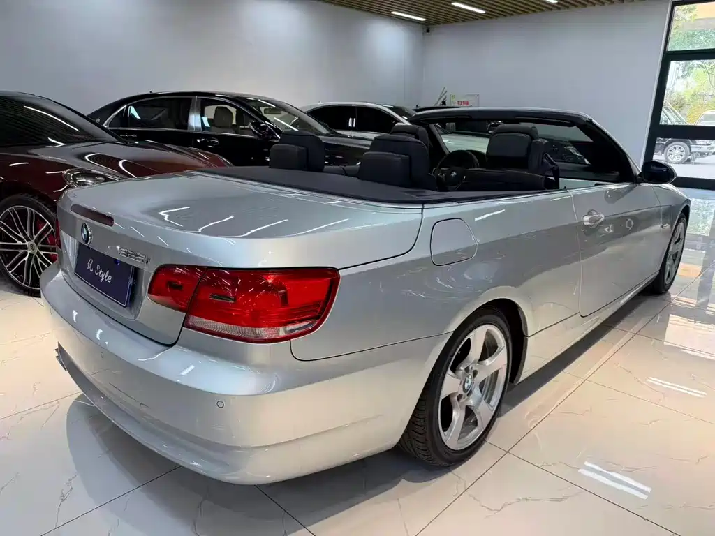 BMW 3 Series 2009