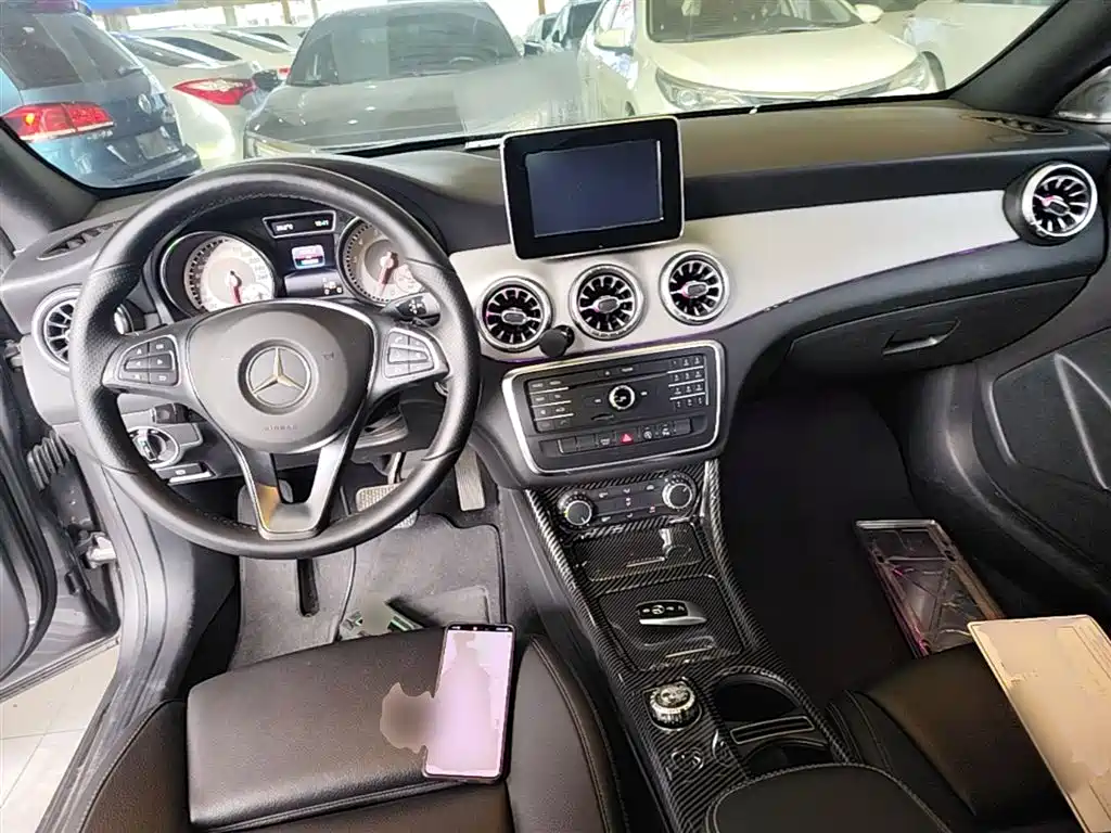 Mercedes-Benz CLA 2016 — фото 10