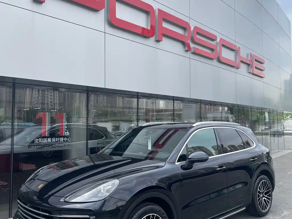 Porsche Cayenne 2019 — фото 2
