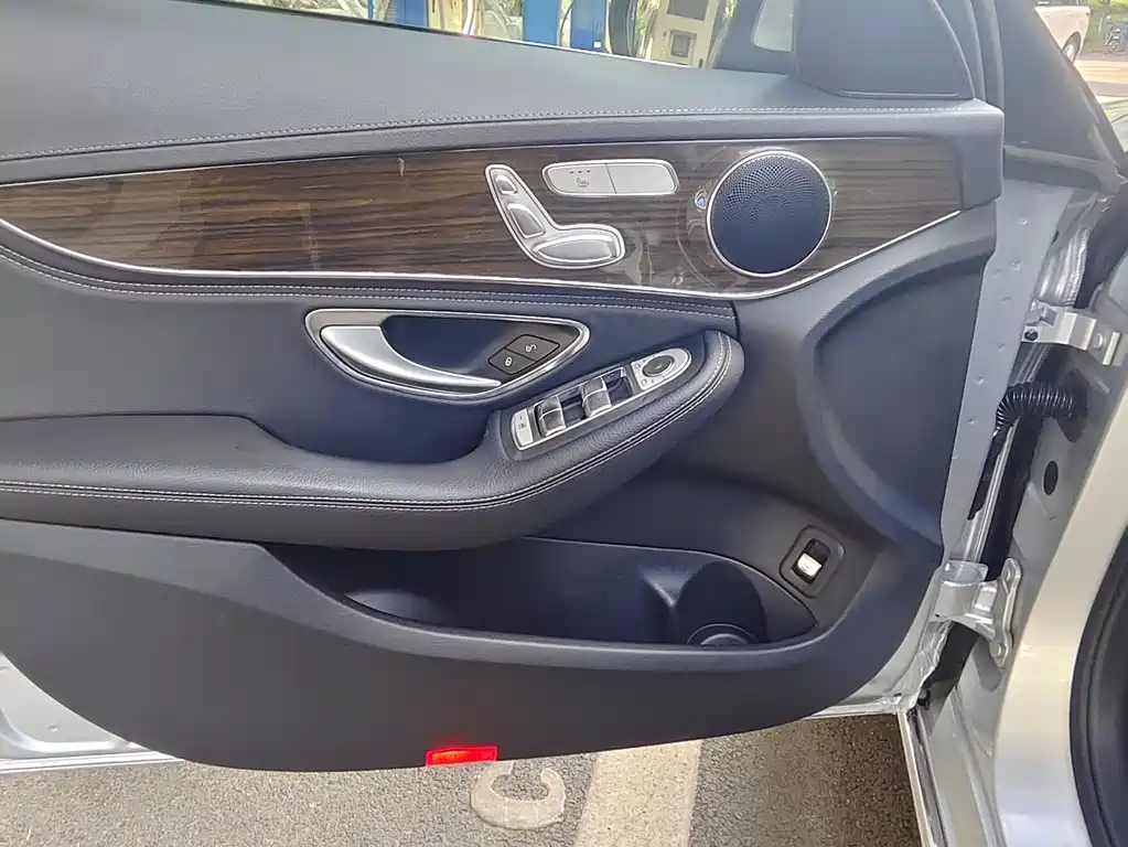 Mercedes-Benz C-Class 2015 — фото 11