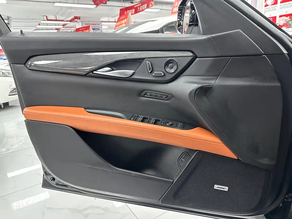 Cadillac CT6 2018 — фото 14