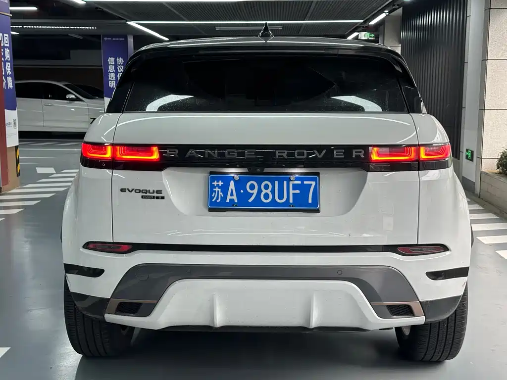 Land Rover Evoque 2021 — фото 4