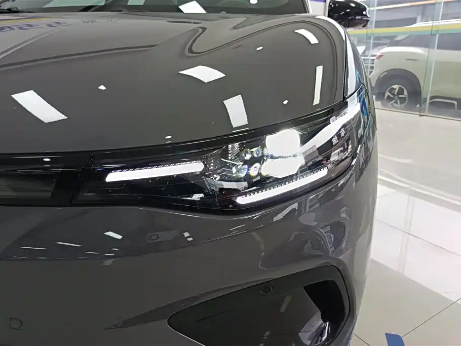 Leapmotor Lafa5 2025 — фото 5
