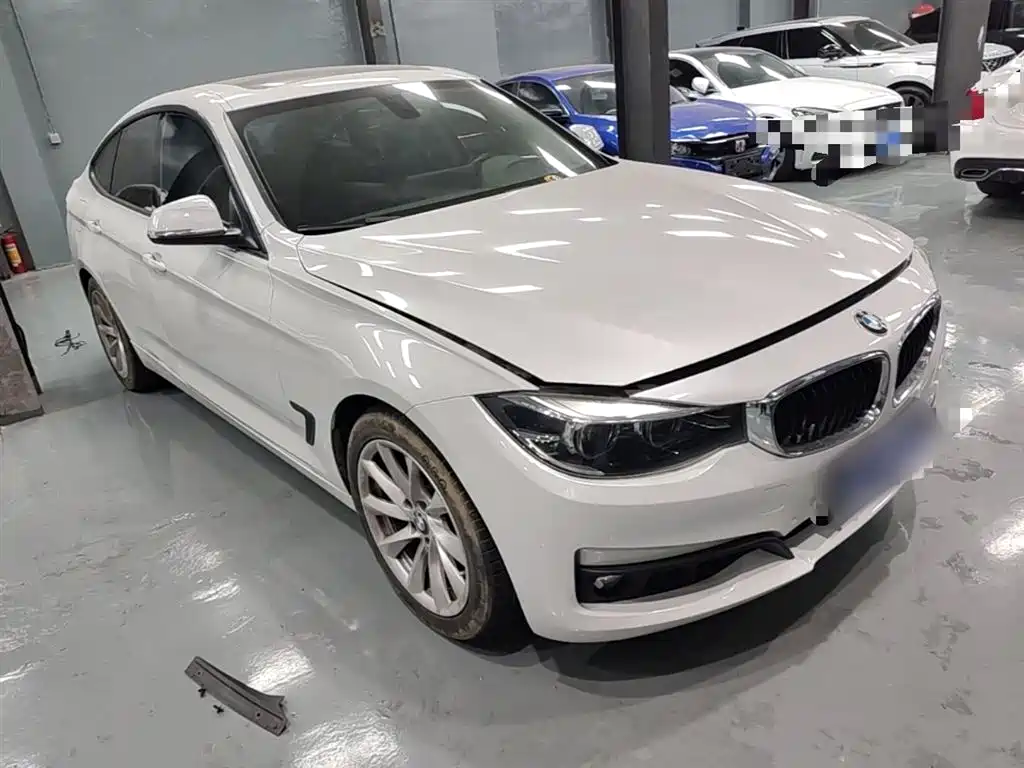 BMW 3 Series GT 2018 — фото 4