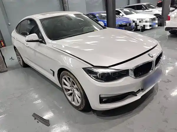 BMW 3 Series GT 2018