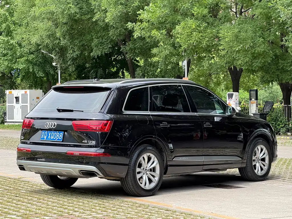 Audi Q7 2018