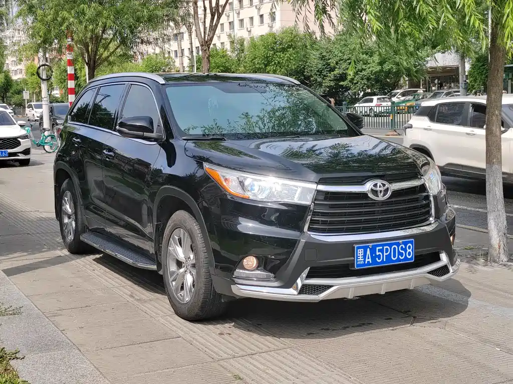 Toyota Highlander 2016