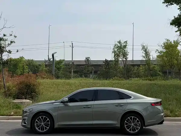 Geely Xingrui 2025