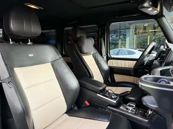 Mercedes-Benz G-Class 2015