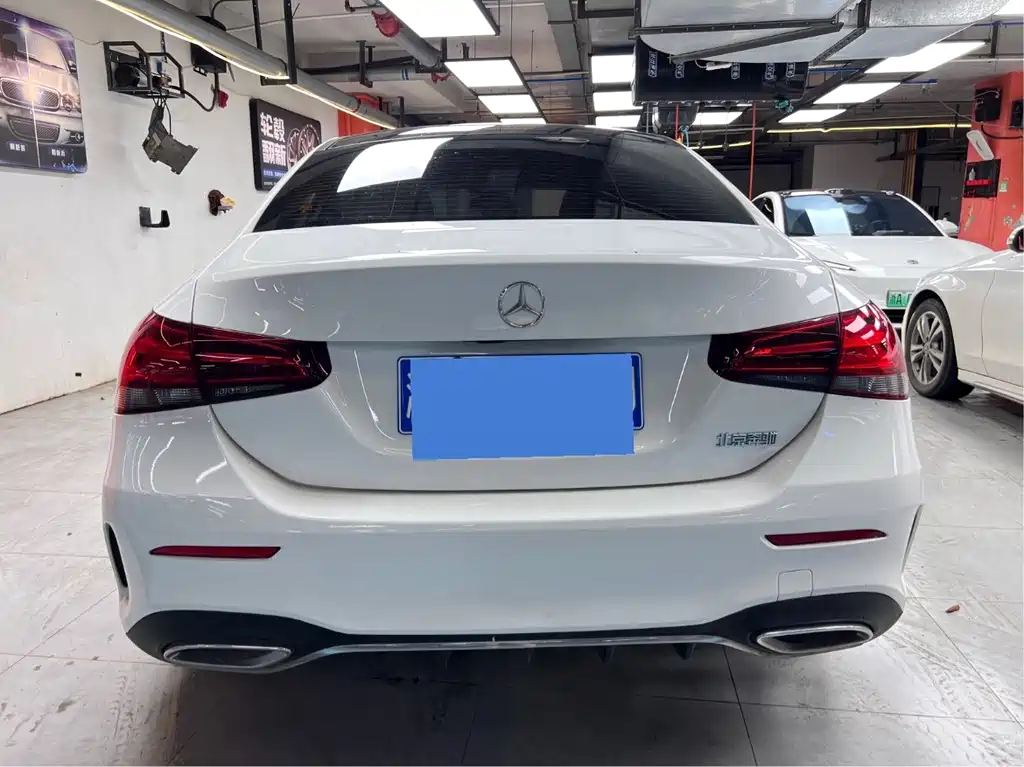 Mercedes-Benz A-Class 2022 — фото 15
