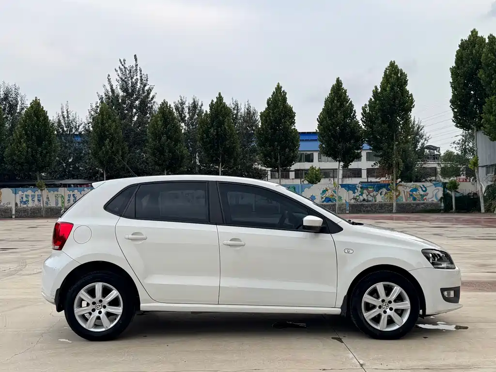 Volkswagen Polo 2014