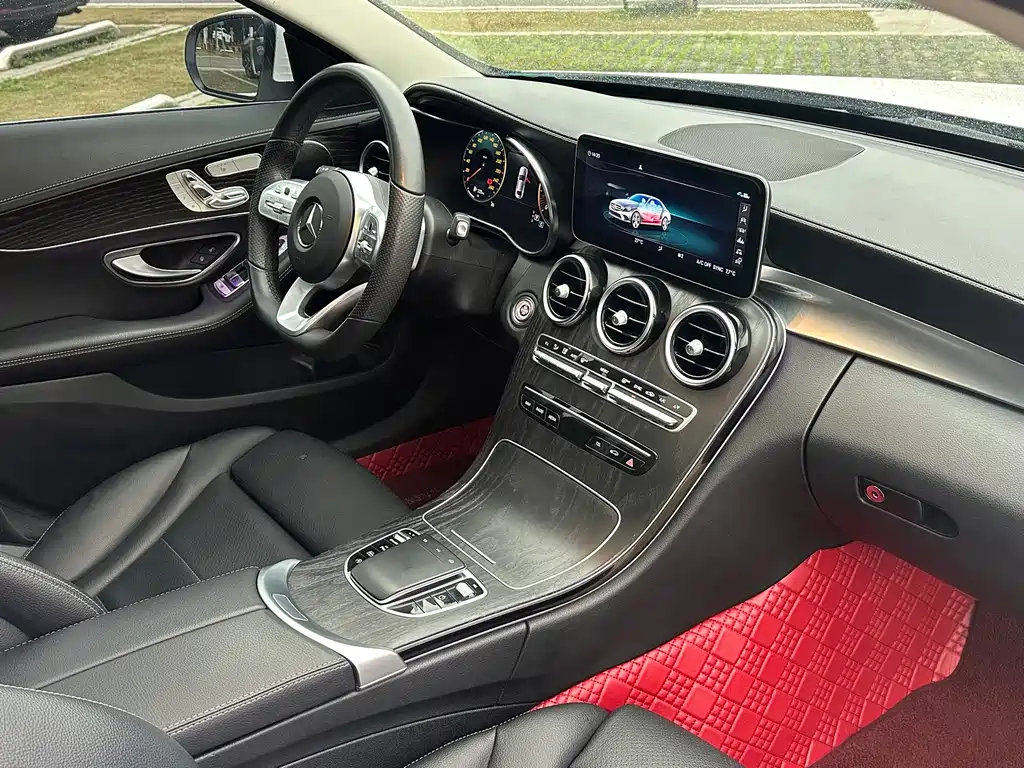Mercedes-Benz C-Class 2020 — фото 17