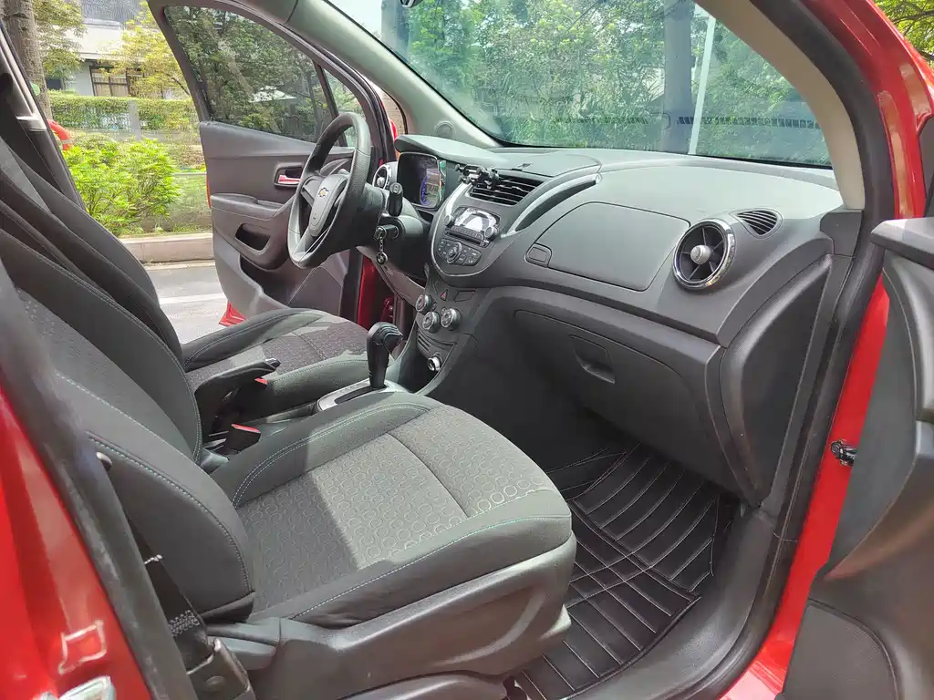 Chevrolet Trax 2014 — фото 19