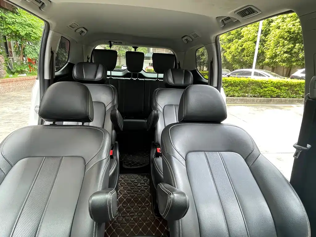 GAC Motor Trumpchi M6 2021 — фото 14