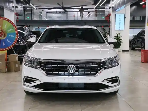 Volkswagen Passat Plug-In Hybrid 2019