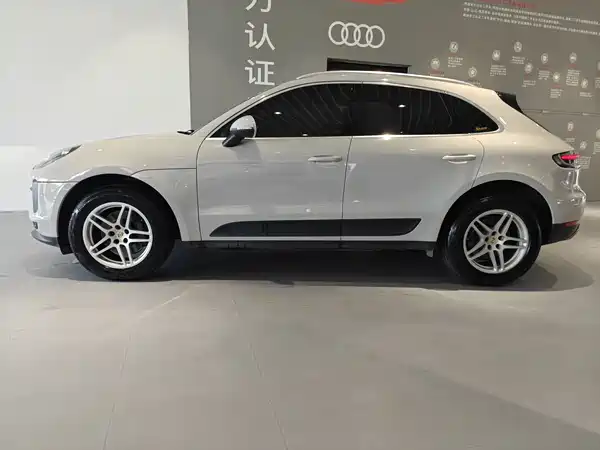 Porsche Macan 2019