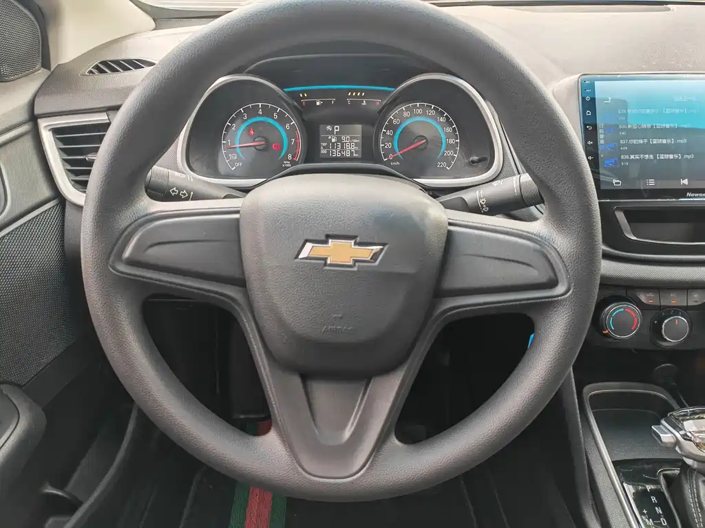 Chevrolet Cavalier 2019 — фото 12